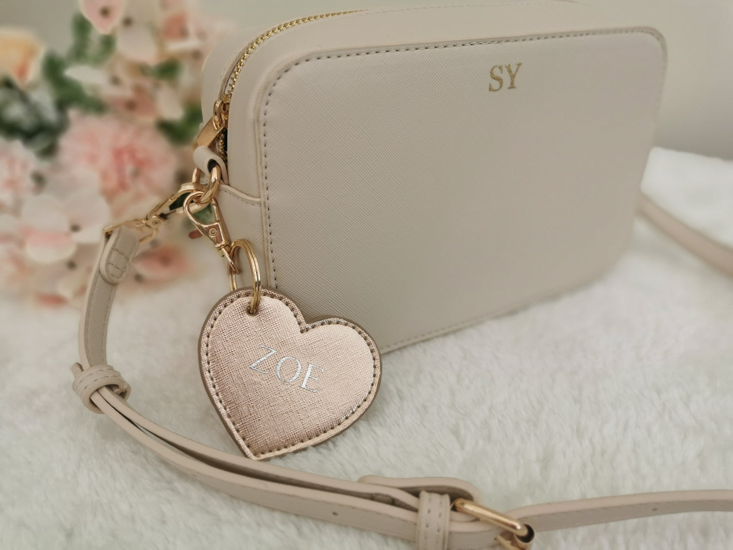 Monogram Bridesmaids Leather Keyring, Custom Bridesmaid Gift, Bridesmaid Proposal, Personalised Birthday Gift for Her, Heart Shaped Keychain