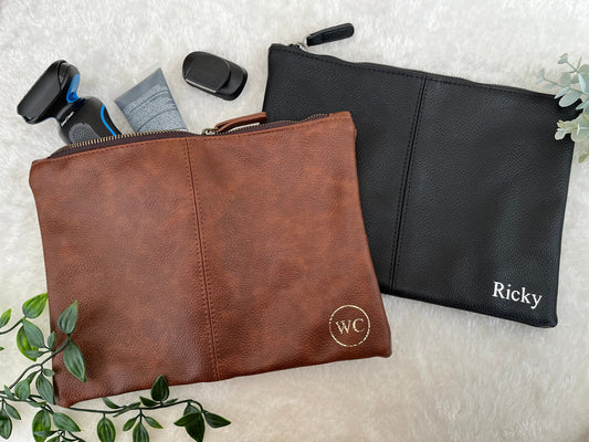Personalised Mens Leather Accessory Pouch Bag, Men's Wash Bag, Travel Pouch Toiletry Bag Accessory Pouch Fathers Day Best Man Groomsmen Gift