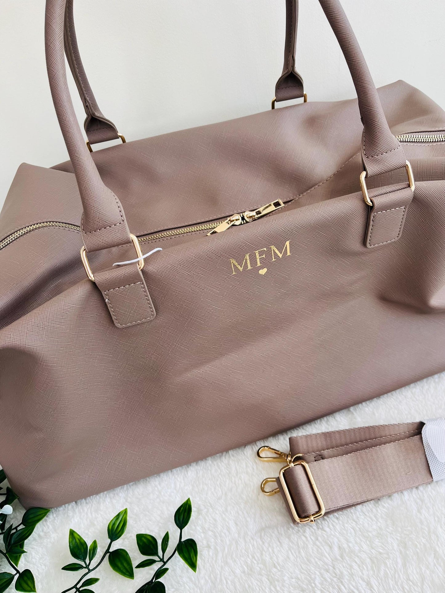 Bride holdall, Custom Holdall, personalised overnight bag, Weekend Bag, Personalised Leather Look Holdall, Hospital Bag, Changing Bag, Cream